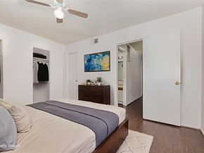 724 W Collins Street , Denton Texas 76201