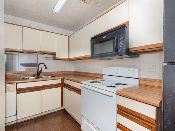 724 W Collins Street , Denton Texas 76201