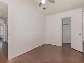 724 W Collins Street , Denton Texas 76201