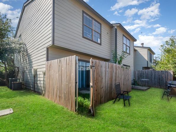 724 W Collins Street , Denton Texas 76201