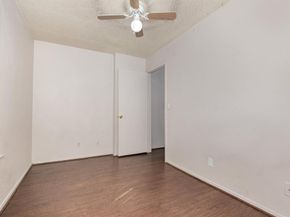 724 W Collins Street , Denton Texas 76201