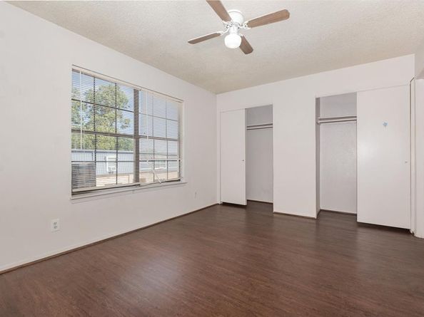 724 W Collins Street , Denton Texas 76201