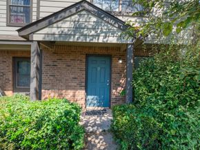 724 W Collins Street , Denton Texas 76201