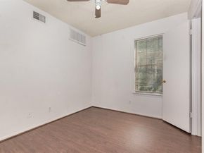 724 W Collins Street , Denton Texas 76201