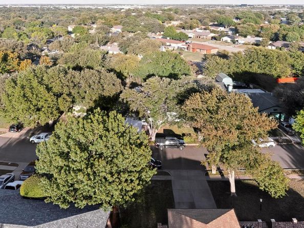 6325  Llano Drive , Edgecliff Village Texas 76134