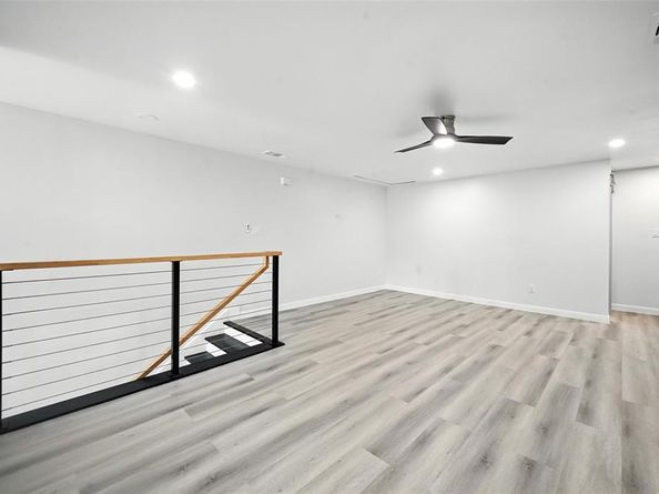 934  Elwood Road , Irving Texas 75061