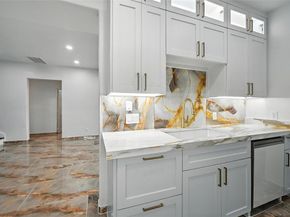 934  Elwood Road , Irving Texas 75061