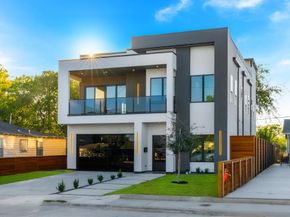 3351  Sylvan Avenue , Dallas Texas 75212