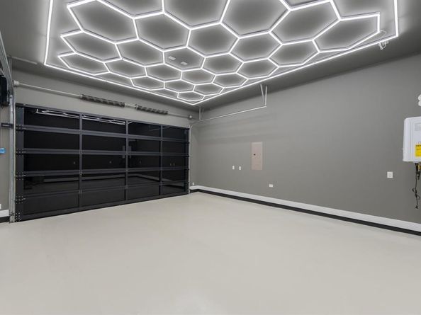 3351  Sylvan Avenue , Dallas Texas 75212