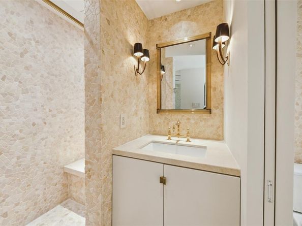 4127  Buena Vista Street , Dallas Texas 75204