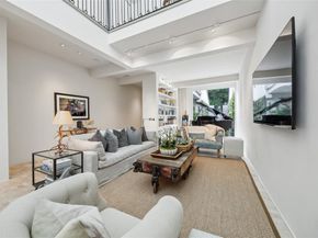 4127  Buena Vista Street , Dallas Texas 75204