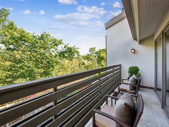 4127  Buena Vista Street , Dallas Texas 75204
