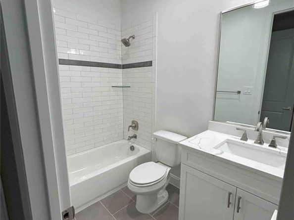 4401  Cabell Drive  103, Dallas Texas 75204