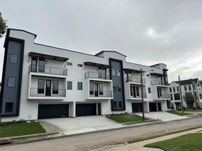 4401  Cabell Drive  103, Dallas Texas 75204