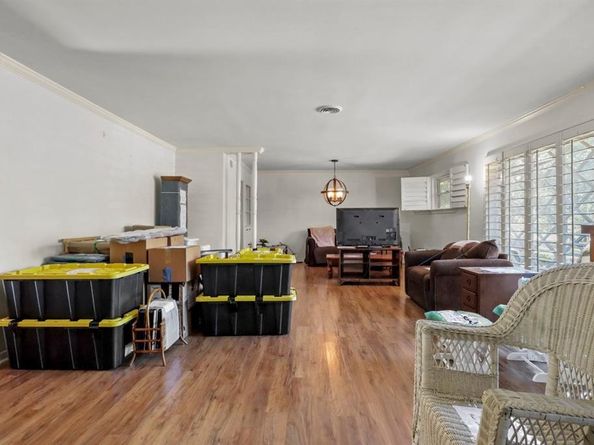 5754  Blueridge Drive , Fort Worth Texas 76112