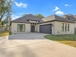2915  Ames Road , Lancaster Texas 75134