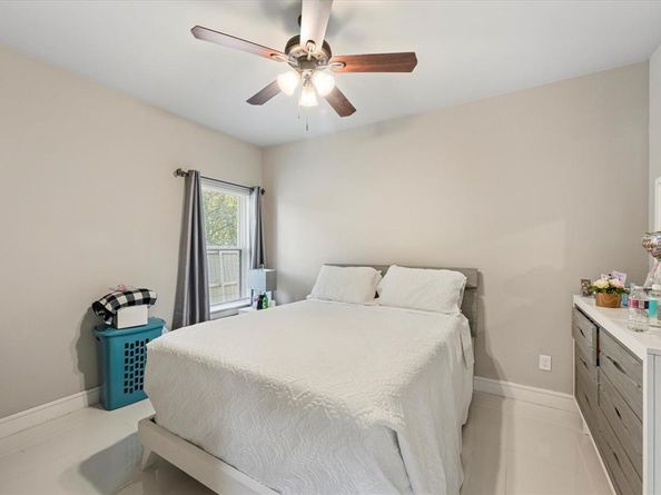 2915  Ames Road , Lancaster Texas 75134