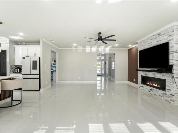 2915  Ames Road , Lancaster Texas 75134