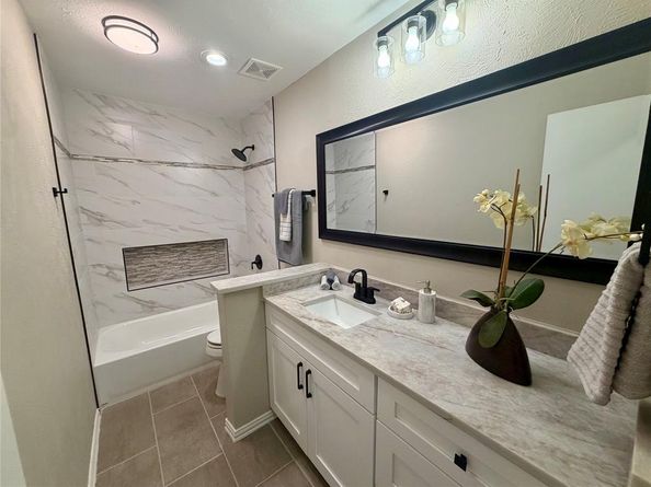 32  Green View Circle , Richardson Texas 75081