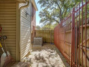 3133  Sappington Place  D, Fort Worth Texas 76116