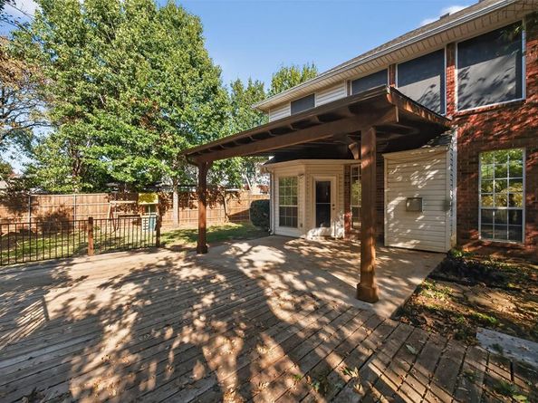 2015  Forest Park Drive , Arlington Texas 76001