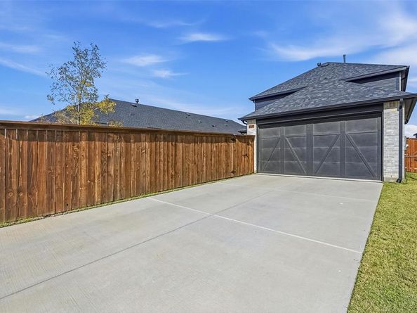 2416  Gallions Road , Celina Texas 75009