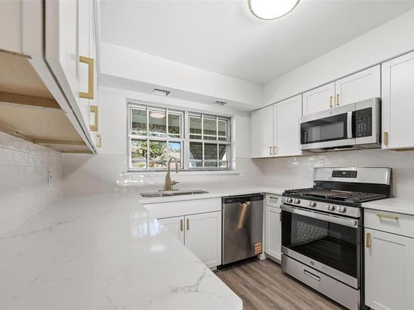 1006  Tahoe Drive , Garland Texas 75043