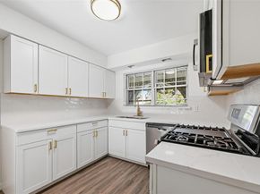 1006  Tahoe Drive , Garland Texas 75043