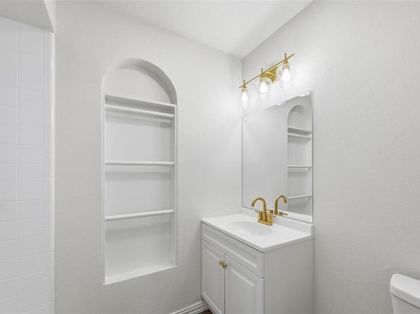 1006  Tahoe Drive , Garland Texas 75043