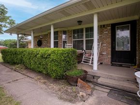 1801 W Holiday  , Fate Texas 75087