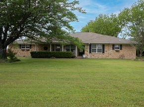 1801 W Holiday  , Fate Texas 75087