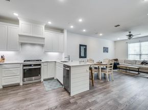 532  Ballustrade Drive , Irving Texas 75039