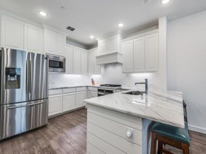 532  Ballustrade Drive , Irving Texas 75039