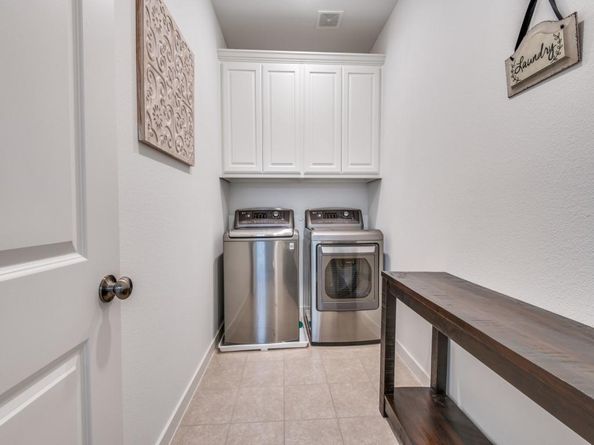 532  Ballustrade Drive , Irving Texas 75039