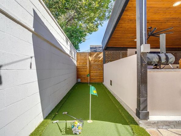 719  Westview Avenue , Fort Worth Texas 76107