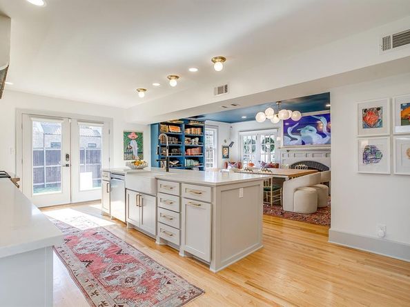 719  Westview Avenue , Fort Worth Texas 76107