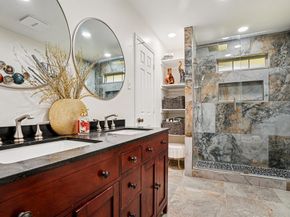 1048  Sherod Drive , DeSoto Texas 75115