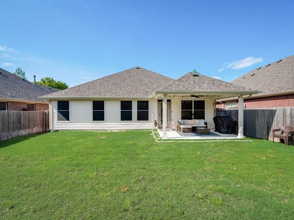 2404  Castle Creek Drive , Little Elm Texas 75068