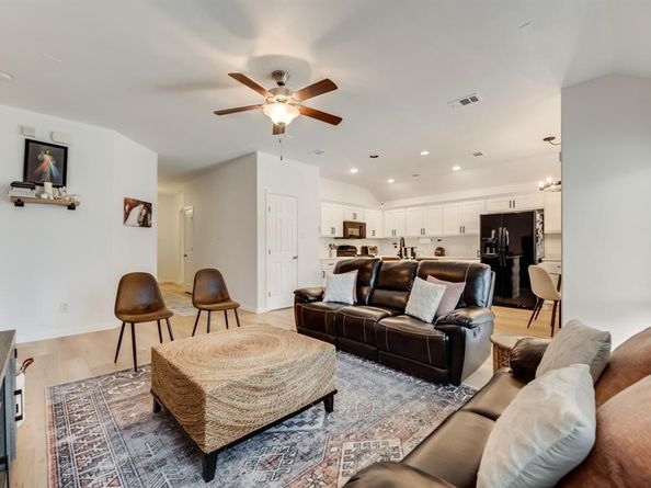 2404  Castle Creek Drive , Little Elm Texas 75068