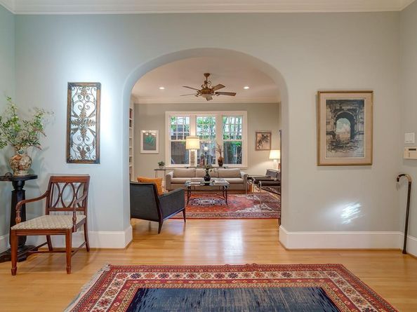 1620  Western Avenue , Fort Worth Texas 76107