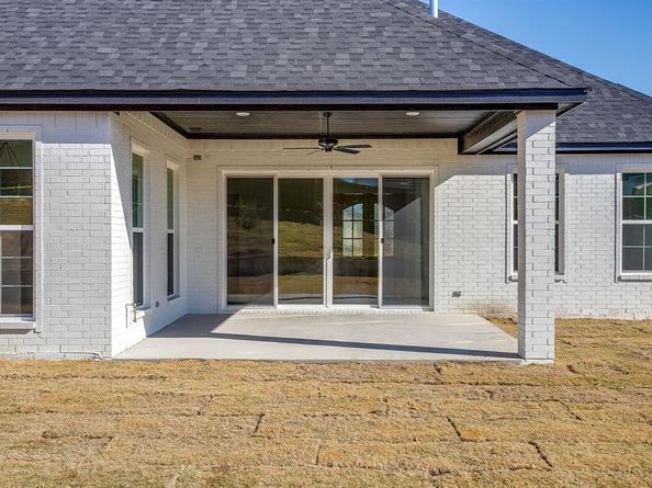 8118  Luanna Hills  , Benbrook Texas 76126