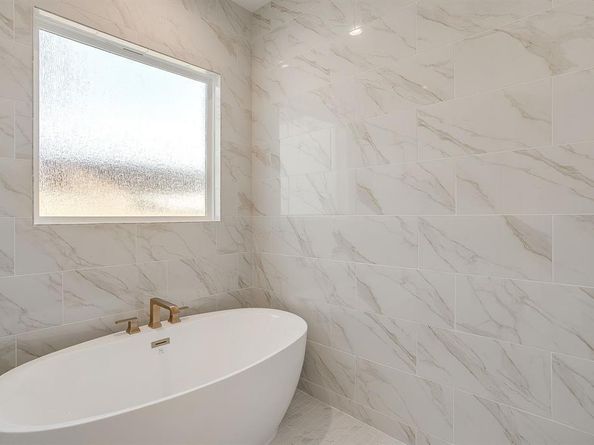 8118  Luanna Hills  , Benbrook Texas 76126