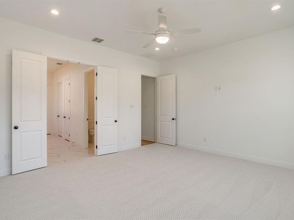 8118  Luanna Hills  , Benbrook Texas 76126