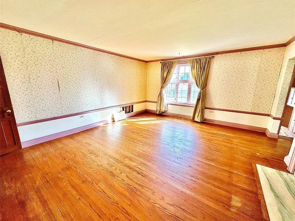 6835  Westlake Avenue , Dallas Texas 75214