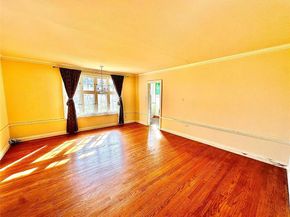 6835  Westlake Avenue , Dallas Texas 75214