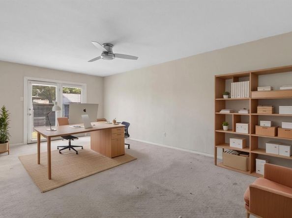 15606  Kingscrest Circle , Dallas Texas 75248