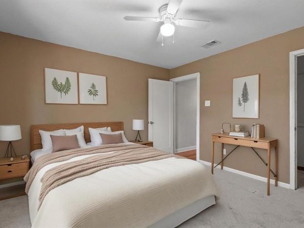 15606  Kingscrest Circle , Dallas Texas 75248