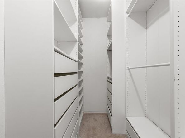 15606  Kingscrest Circle , Dallas Texas 75248