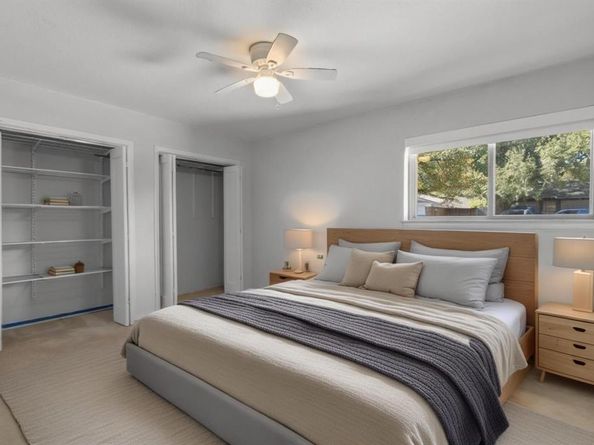 15606  Kingscrest Circle , Dallas Texas 75248