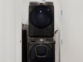 1920  Dowgate Court , Dallas Texas 75204